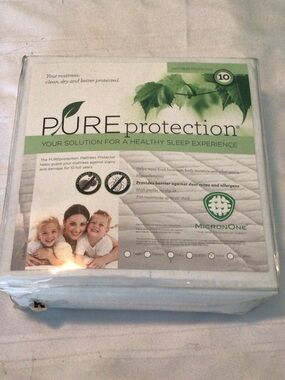 PURE Protection White Mattress Protector - size king sealed
